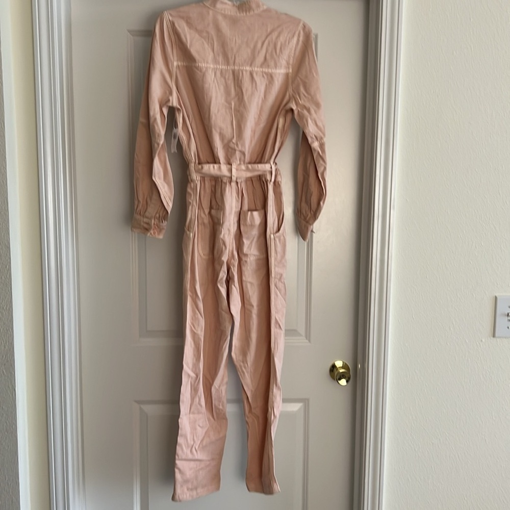 Old Navy Collarless Tie-Belt Utility Jumpsuit - Picture 5 of 11
